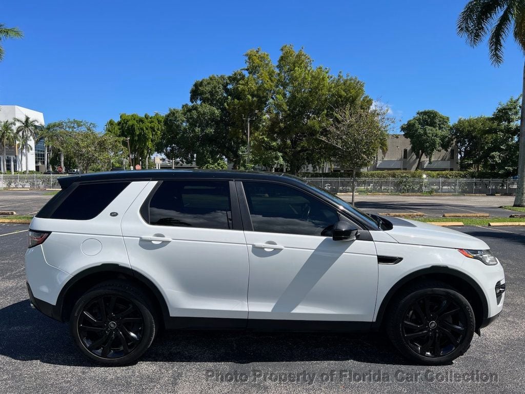 2015 Land Rover Discovery Sport HSE LUX photo 4