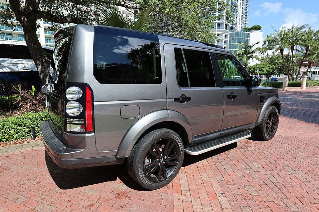 2015 Land Rover LR4 4WD 4dr HSE - 22929643 - 18