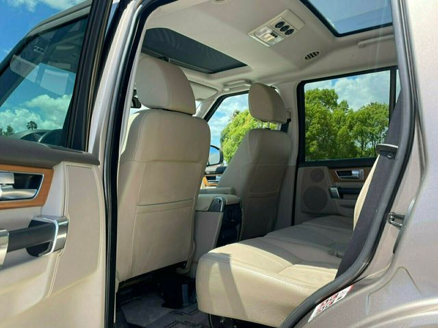 2015 Land Rover LR4 4WD 4dr HSE - 21306972 - 17