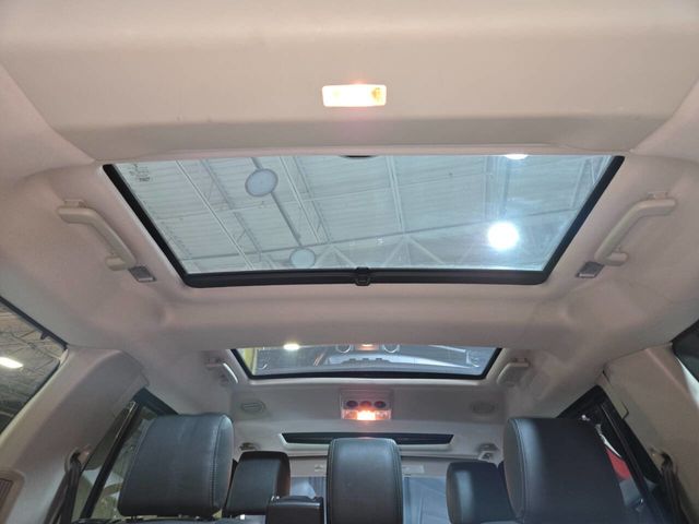 2015 Land Rover LR4 4WD 4dr LUX - 22990056 - 8