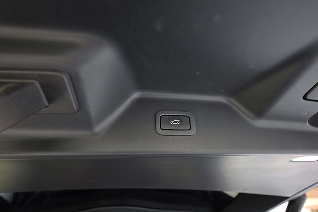 2015 Land Rover Range Rover 4WD 4dr Autobiography - 23023748 - 40