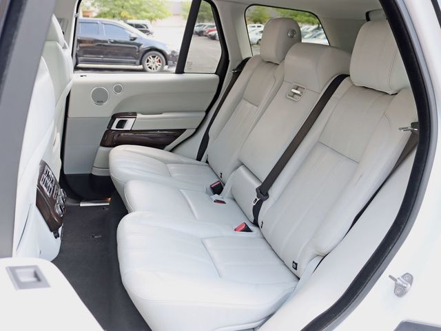 2015 Land Rover Range Rover 4WD 4dr HSE WITH MERIDIAN SOUND PACKAGE - 23070861 - 30