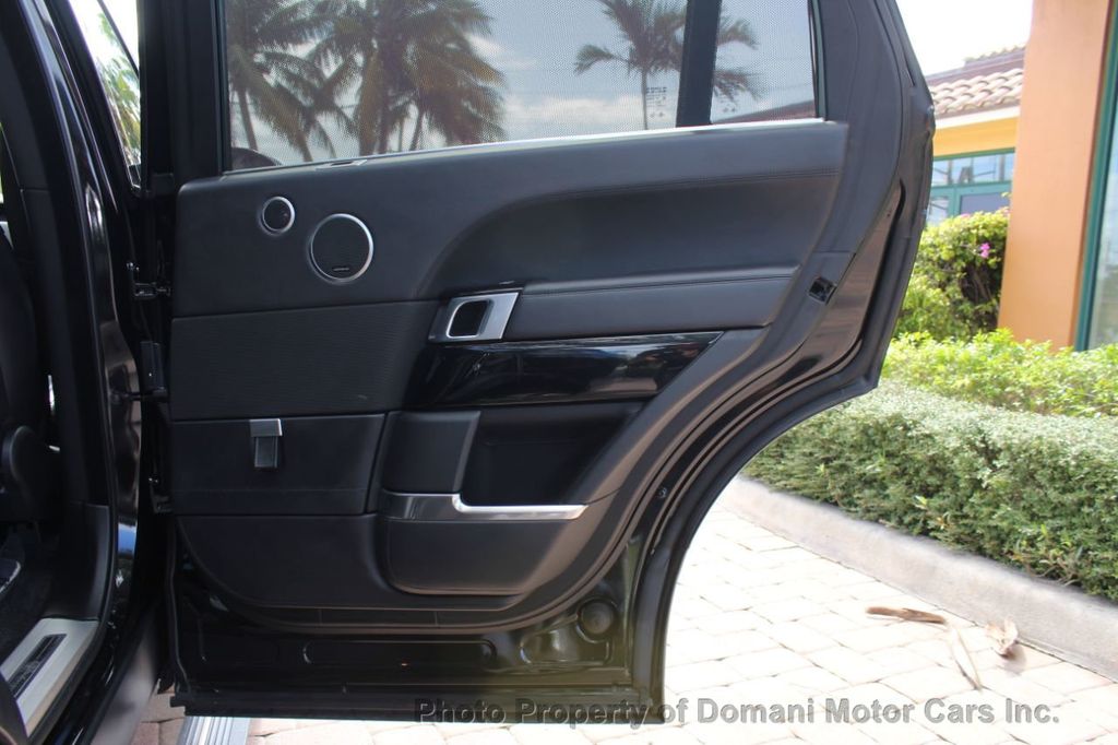 2015 Land Rover Range Rover Autobiography SuperCharged photo 24