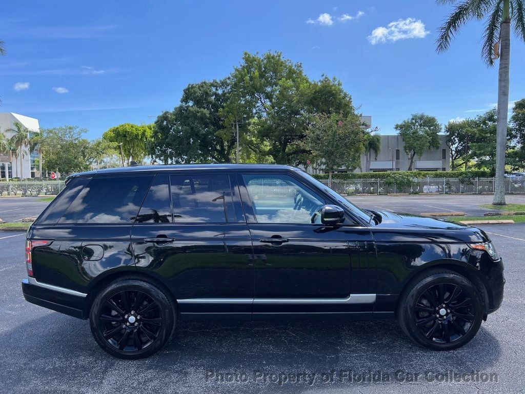 2015 Land Rover Range Rover SuperCharged photo 11