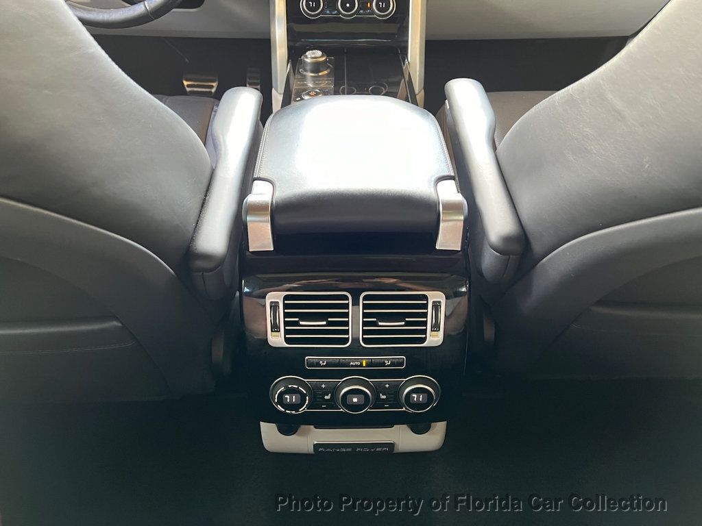 2015 Land Rover Range Rover SuperCharged photo 41