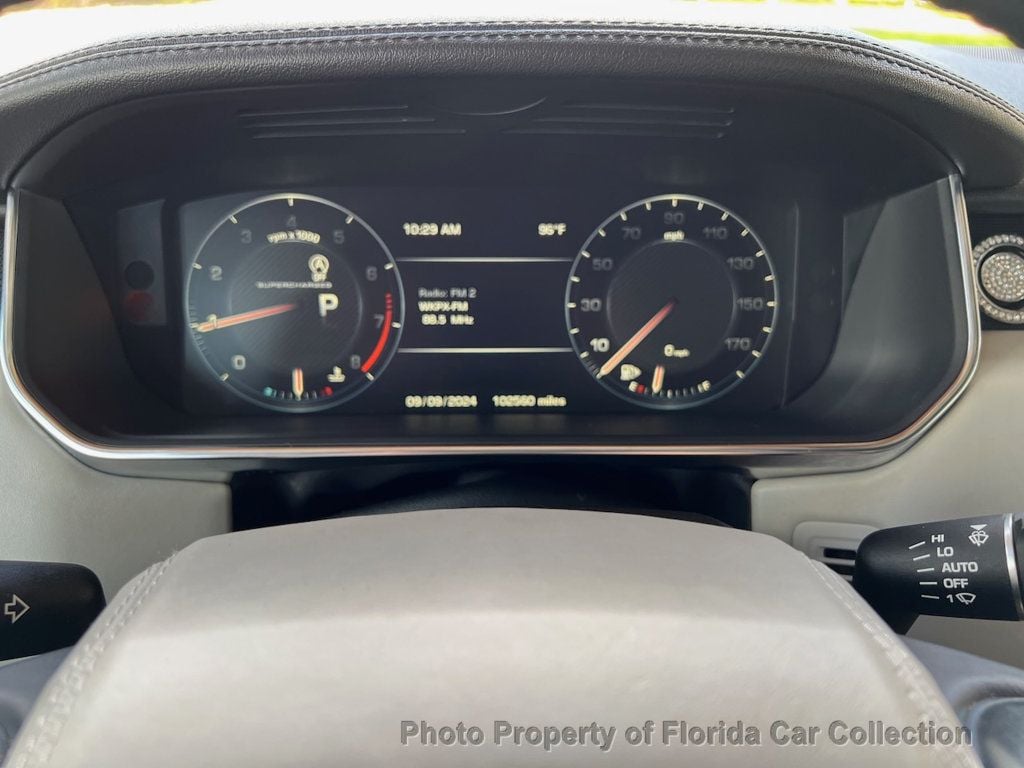 2015 Land Rover Range Rover SuperCharged photo 45