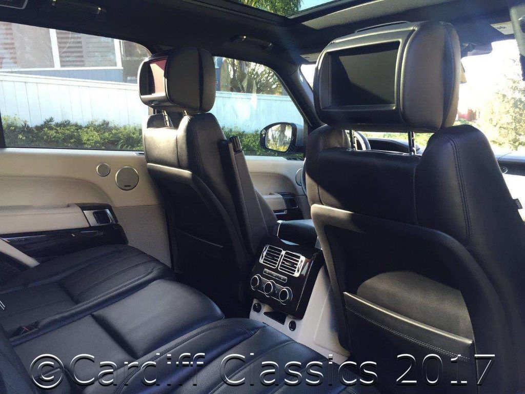 2015 Land Rover Range Rover Supercharged V-8  - 16310106 - 18