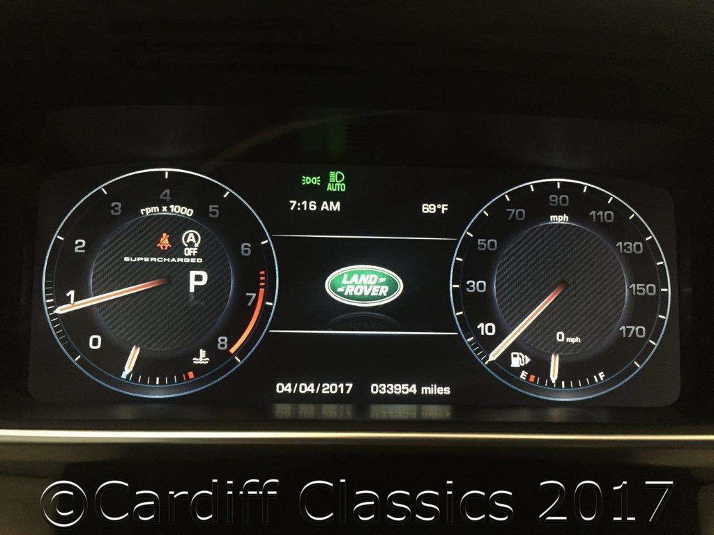 2015 Land Rover Range Rover Supercharged V-8  - 16310106 - 27