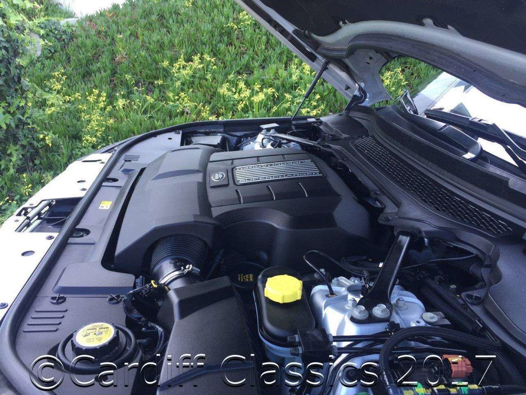 2015 Land Rover Range Rover Supercharged V-8  - 16310106 - 29