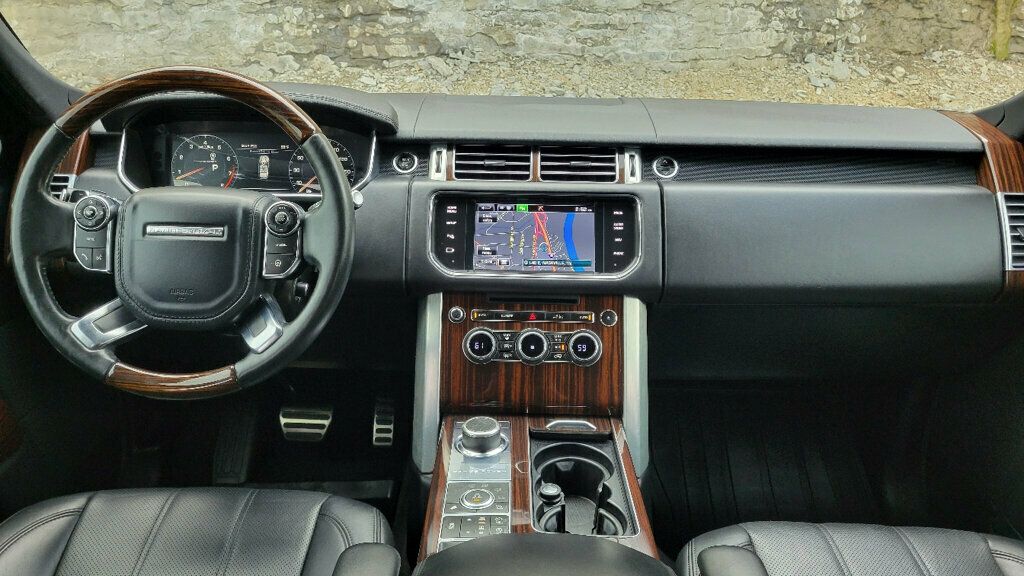 2015 Land Rover Range Rover V8 Supercharged, Vision Assist, Incontrol, Meridian Sound System - 22345105 - 12