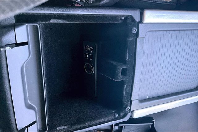 2015 Land Rover Range Rover Evoque 5 Door Pure Plus - 22994359 - 28