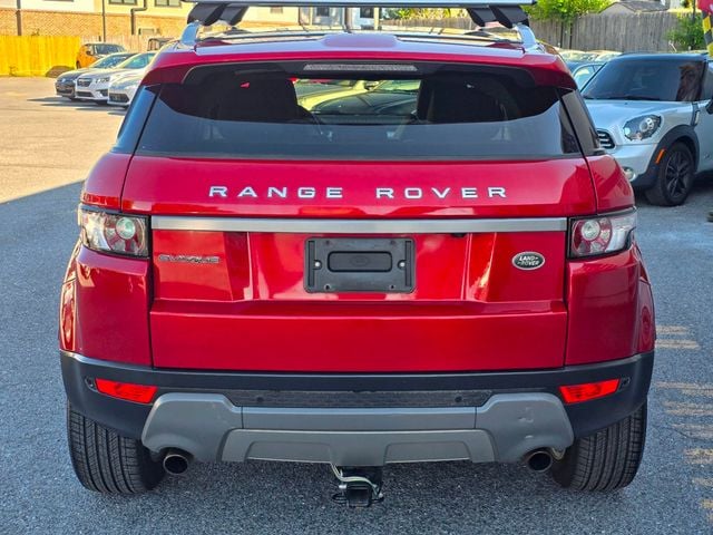 2015 Land Rover Range Rover Evoque Pure Plus 5 Door's photo