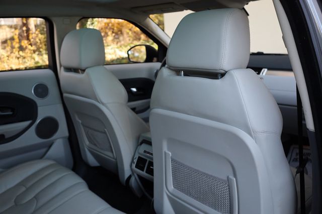 2015 Land Rover Range Rover Evoque 5dr Hatchback Pure Plus - 22961893 - 21