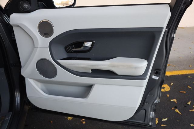 2015 Land Rover Range Rover Evoque 5dr Hatchback Pure Plus - 22961893 - 22