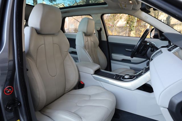 2015 Land Rover Range Rover Evoque 5dr Hatchback Pure Plus - 22961893 - 23