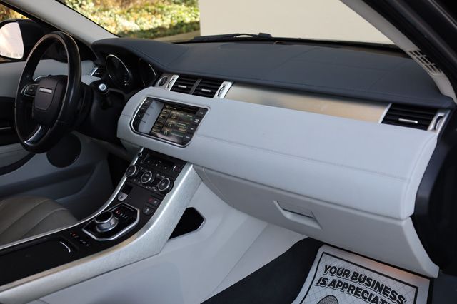 2015 Land Rover Range Rover Evoque 5dr Hatchback Pure Plus - 22961893 - 24