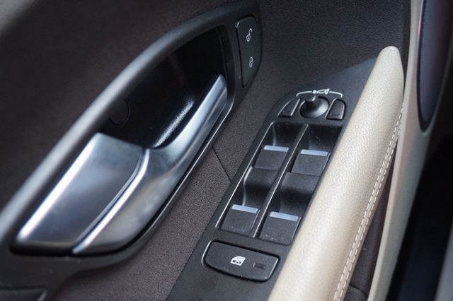 2015 Land Rover Range Rover Evoque EVOQUE PURE PREMIUM, PREMIUM WHEELS, PANORAMA ROOF, LEATHER - 22999116 - 23