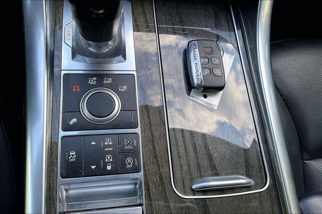 2015 Land Rover Range Rover Sport  - 23028030 - 28