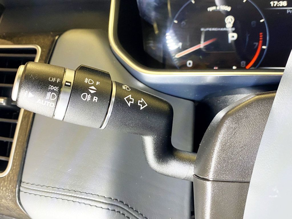 2015 Land Rover Range Rover Sport 4WD 4dr Autobiography - 22949464 - 37