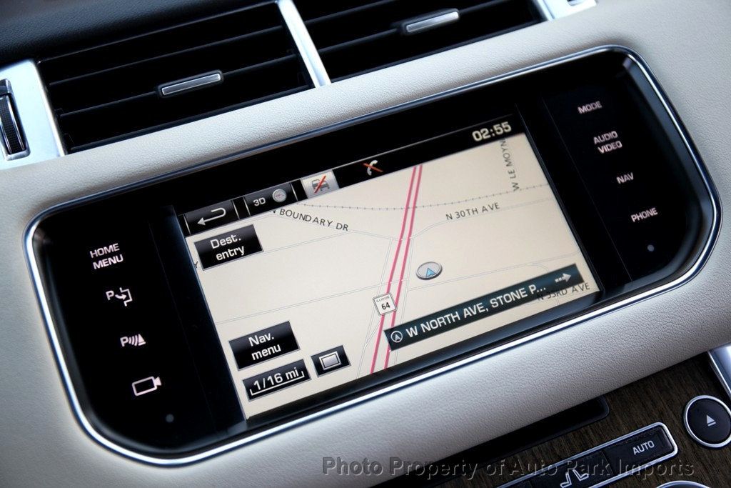 2015 Land Rover Range Rover Sport HSE photo 38