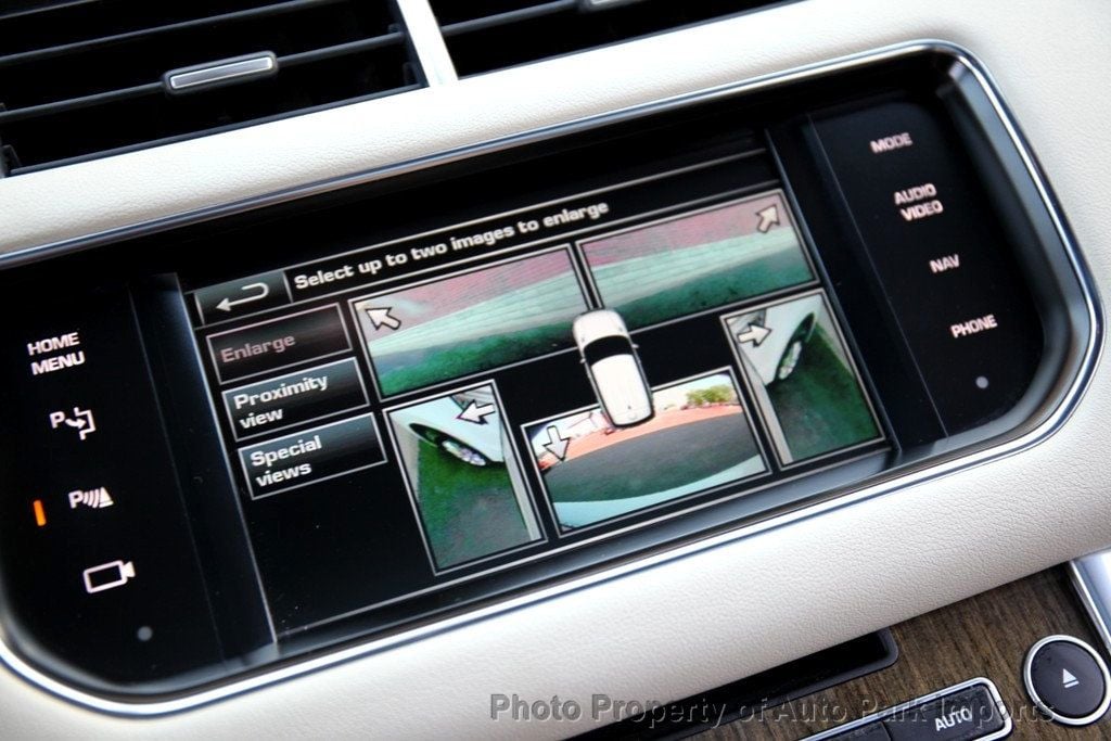 2015 Land Rover Range Rover Sport HSE photo 40
