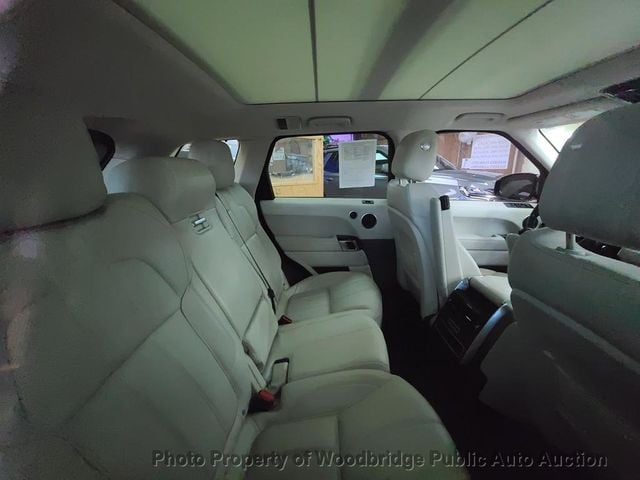 2015 Land Rover Range Rover Sport 4WD 4dr HSE - 23075811 - 9