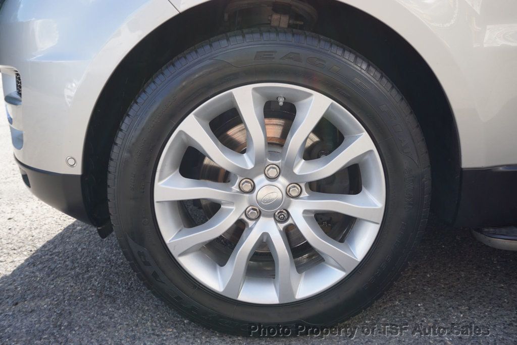 2015 Land Rover Range Rover Sport HSE photo 34