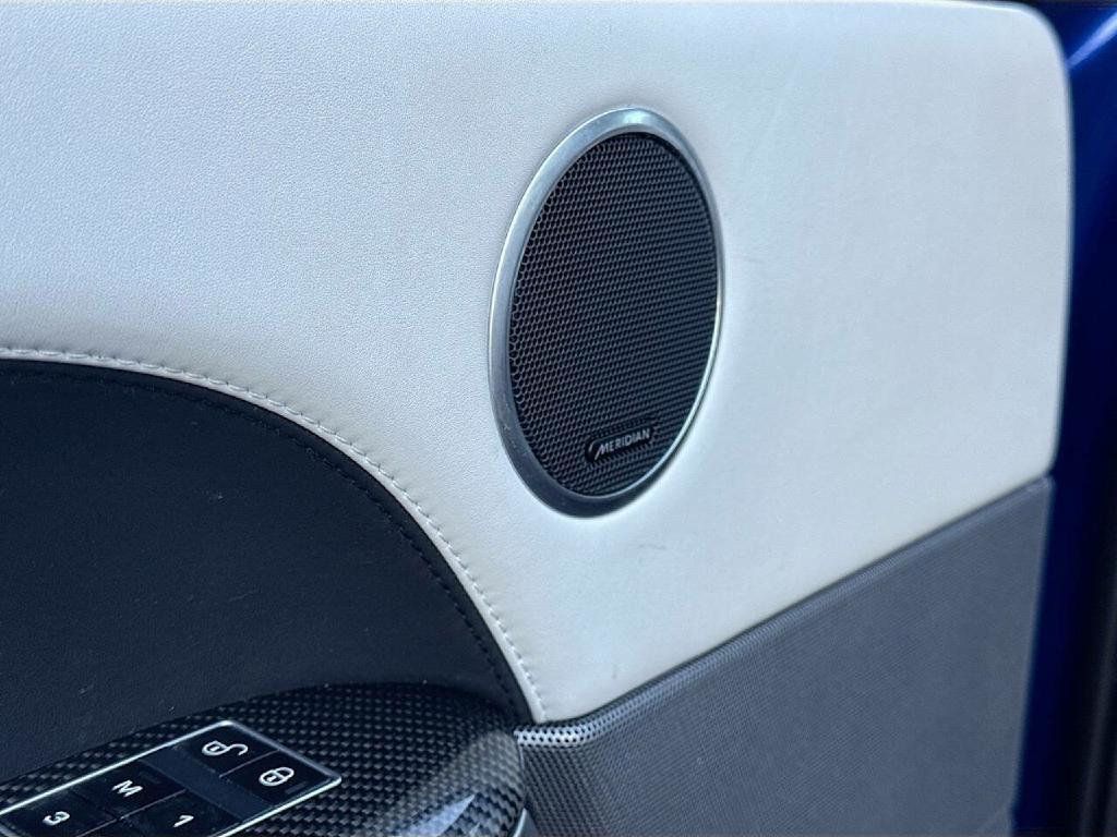 2015 Land Rover Range Rover Sport 4WD 4dr SVR - 22972218 - 16