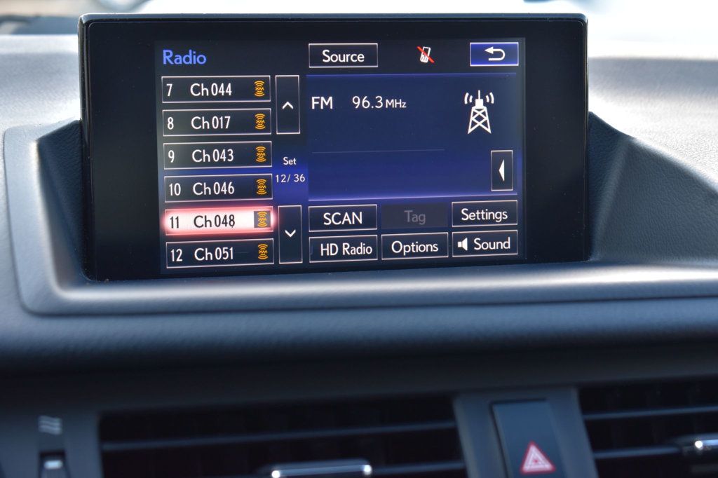 2015 Lexus CT 200h 5dr Sedan Hybrid - 22613622 - 43