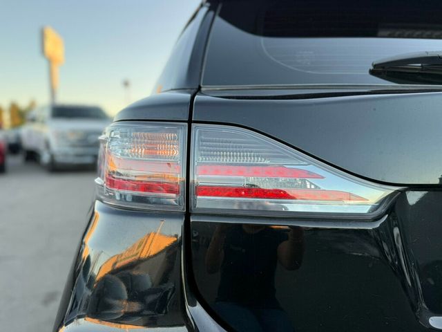 2015 Lexus CT 200h 5dr Sedan Hybrid - 22956286 - 27