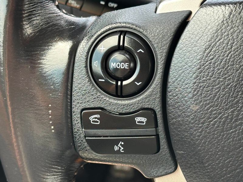 2015 Lexus CT 200h 5dr Sedan Hybrid - 22880871 - 27