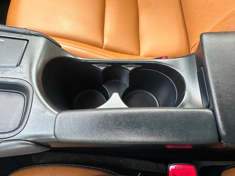 2015 Lexus CT 200h 5dr Sedan Hybrid - 22880871 - 35