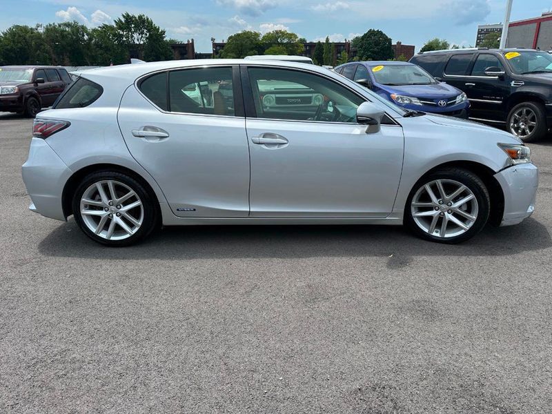 2015 Lexus CT 200h 5dr Sedan Hybrid - 22880871 - 8
