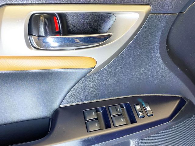 2015 Lexus CT 200h 5dr Sedan Hybrid - 22926152 - 19