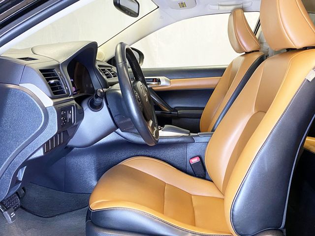 2015 Lexus CT 200h 5dr Sedan Hybrid - 22926152 - 20