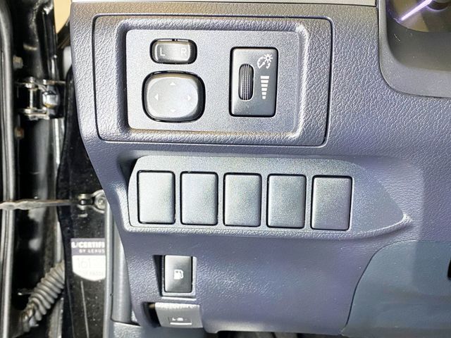 2015 Lexus CT 200h 5dr Sedan Hybrid - 22926152 - 24