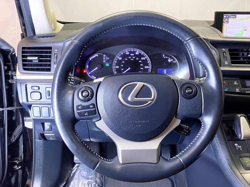 2015 Lexus CT 200h 5dr Sedan Hybrid - 22926152 - 25