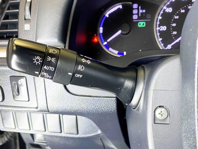 2015 Lexus CT 200h 5dr Sedan Hybrid - 22926152 - 28