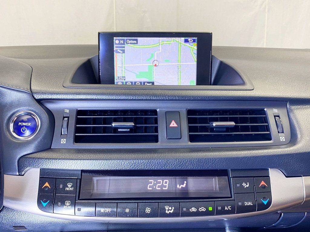 2015 Lexus CT 200h 5dr Sedan Hybrid - 22926152 - 34