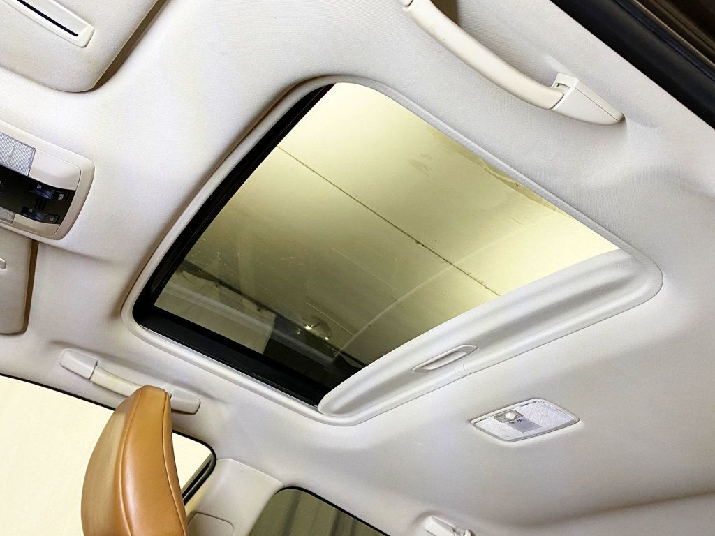 2015 Lexus CT 200h 5dr Sedan Hybrid - 22926152 - 41