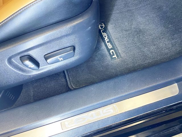 2015 Lexus CT 200h 5dr Sedan Hybrid - 22926152 - 46