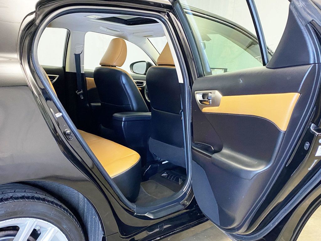 2015 Lexus CT 200h 5dr Sedan Hybrid - 22926152 - 49