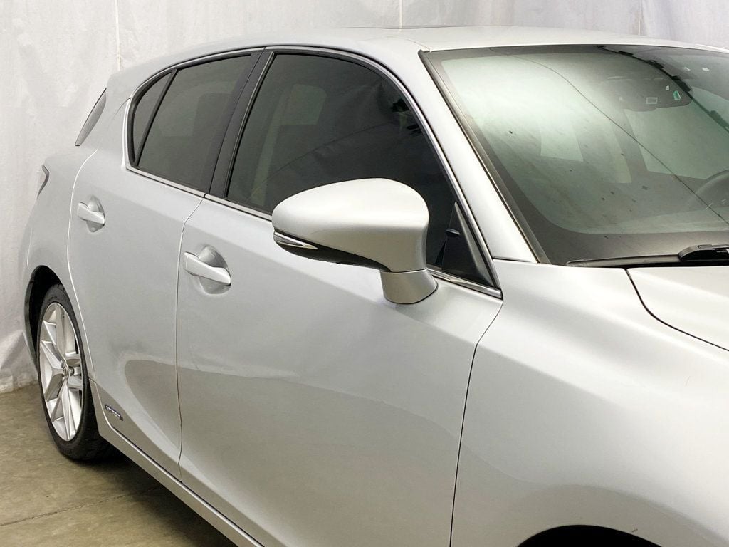 2015 Lexus CT 200h 5dr Sedan Hybrid - 22928331 - 9