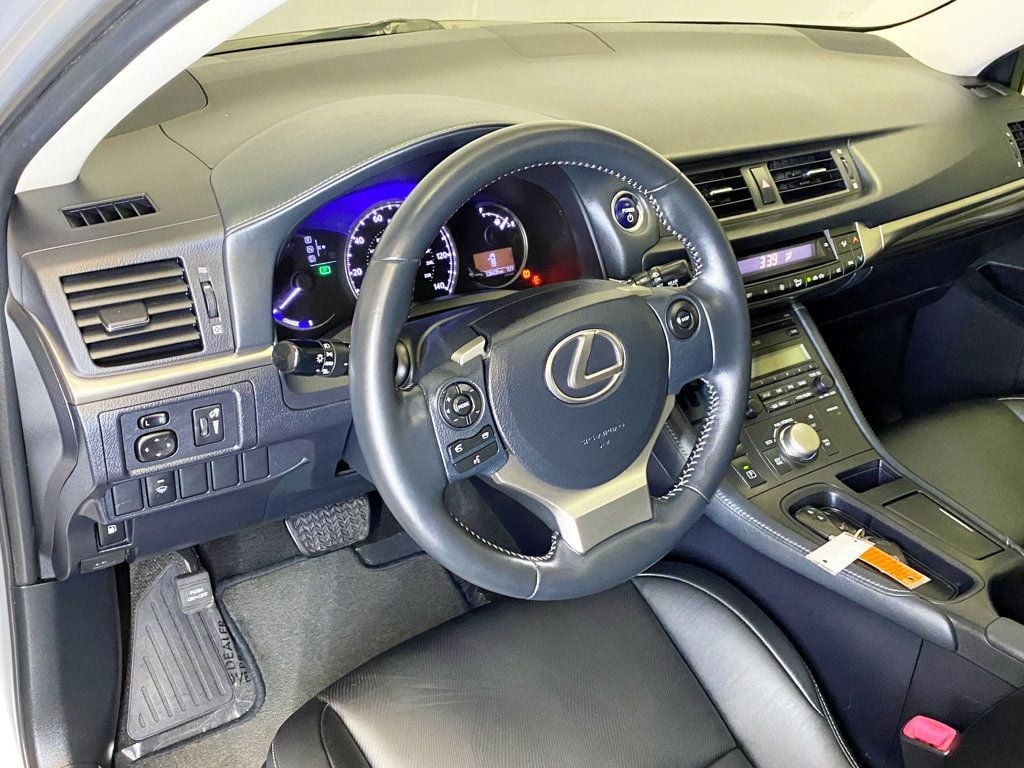 2015 Lexus CT 200h 5dr Sedan Hybrid - 22928331 - 22