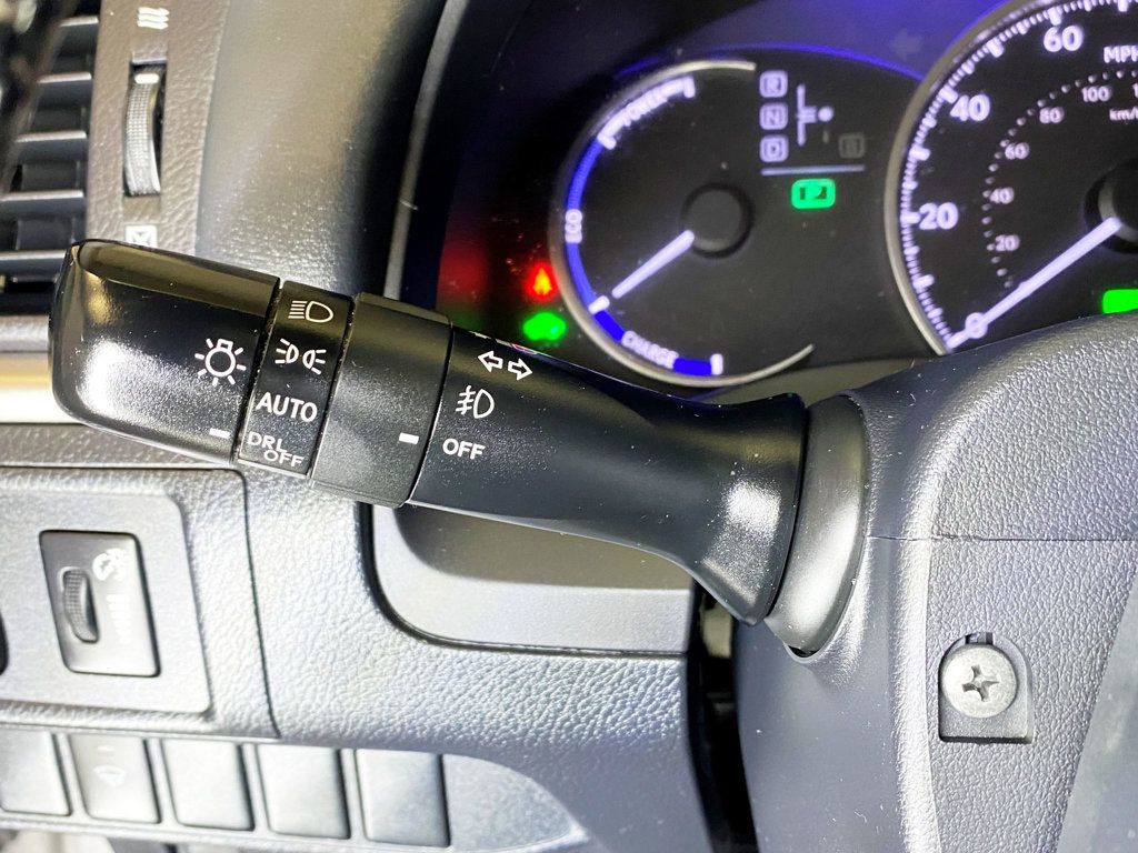 2015 Lexus CT 200h 5dr Sedan Hybrid - 22928331 - 27