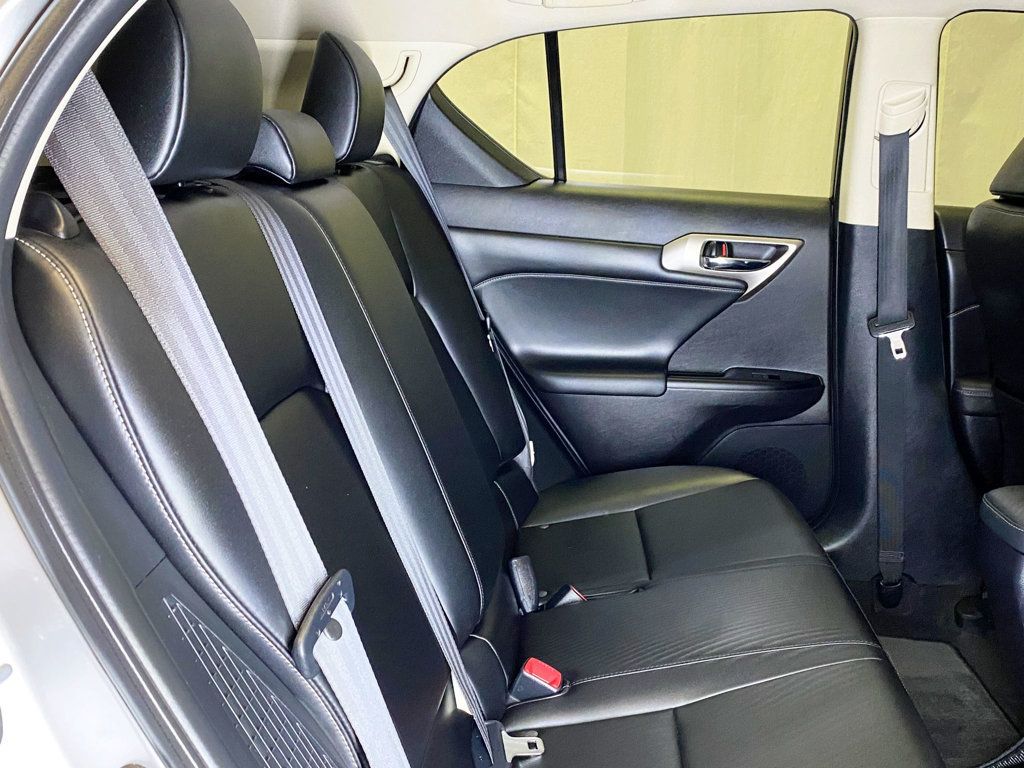 2015 Lexus CT 200h 5dr Sedan Hybrid - 22928331 - 46