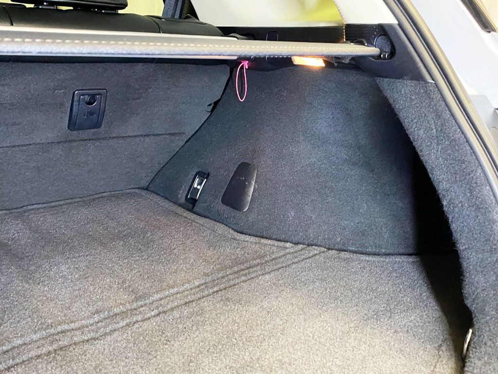 2015 Lexus CT 200h 5dr Sedan Hybrid - 22928331 - 53