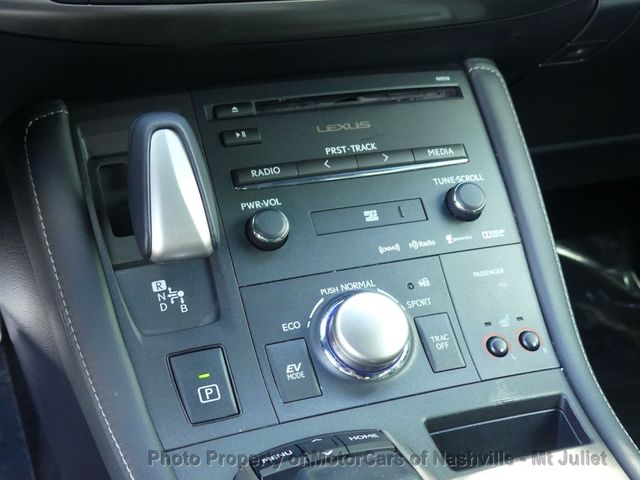 2015 Lexus CT 200h 5dr Sedan Hybrid - 23085131 - 39