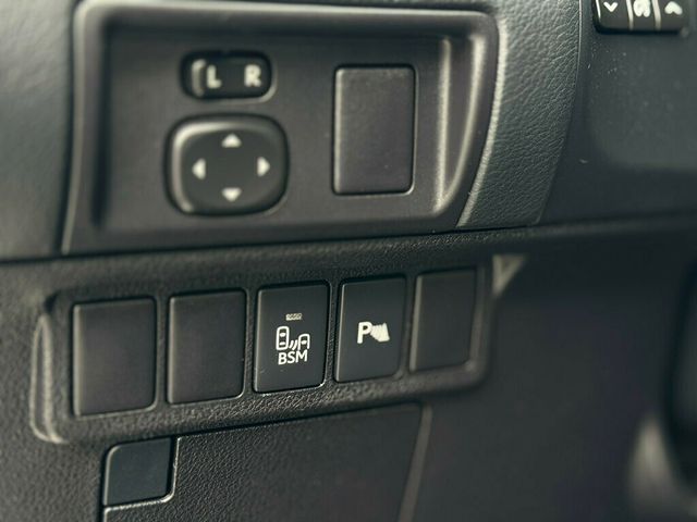 2015 Lexus ES 300h 4dr Sedan Hybrid - 22960995 - 14