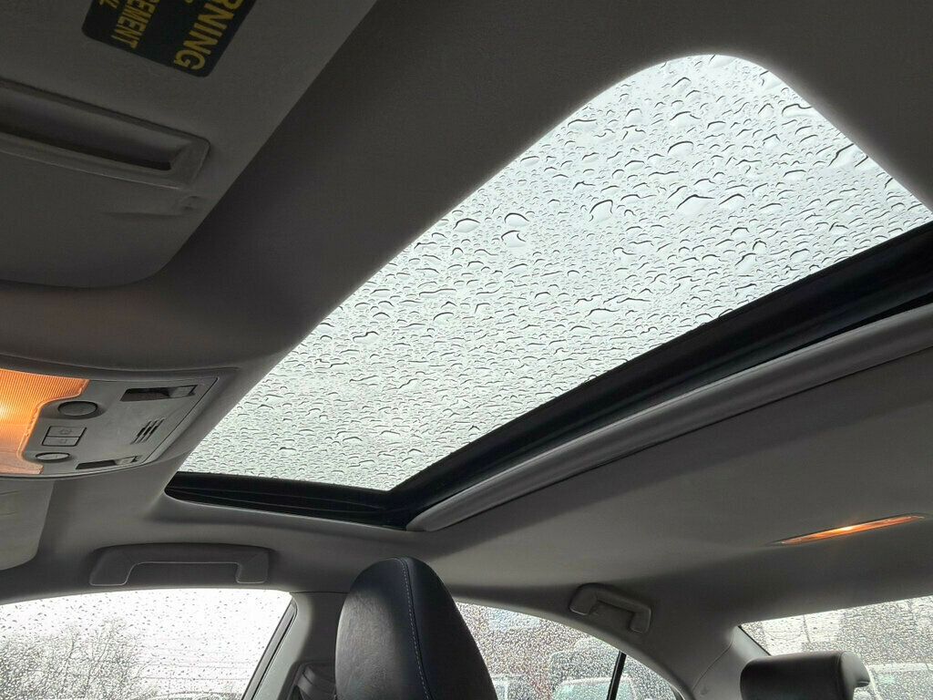 2015 Lexus ES 300h 4dr Sedan Hybrid - 22960995 - 25